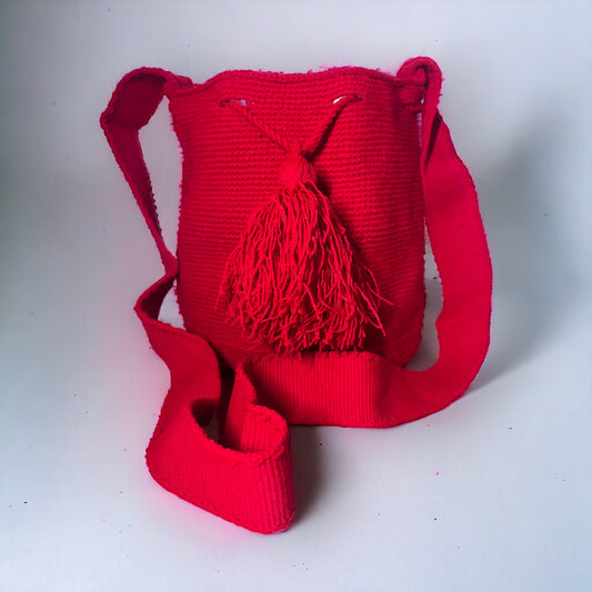 Mochila Mediana Roja "KANAA"